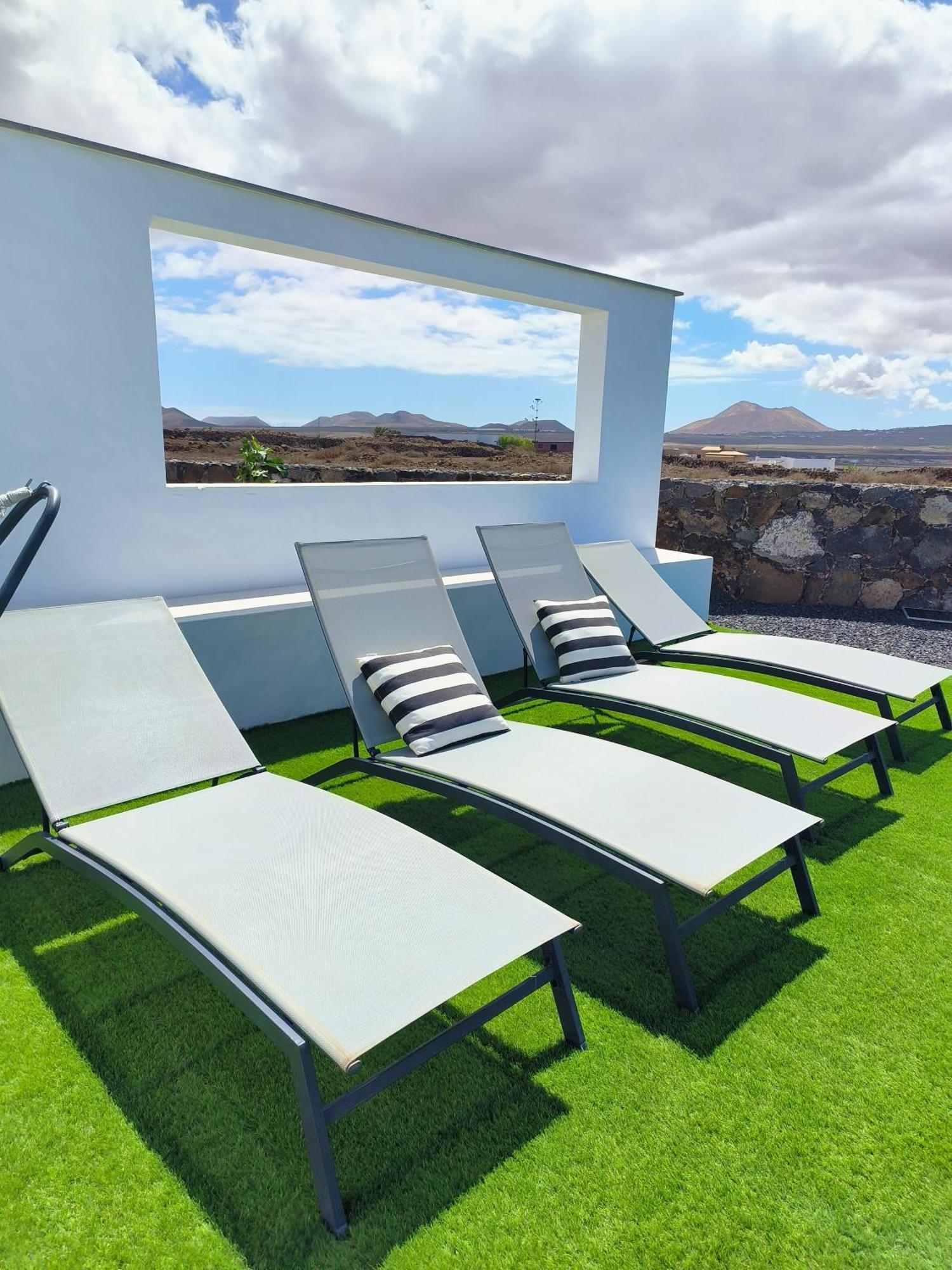 Villa Los Volcanes Lajares Exterior photo